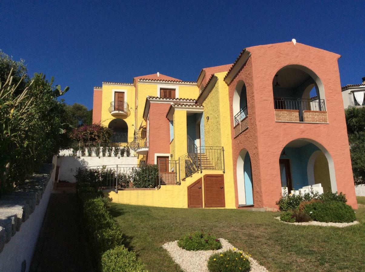 Residenza Il Melograno Villa Budoni Bagian luar foto