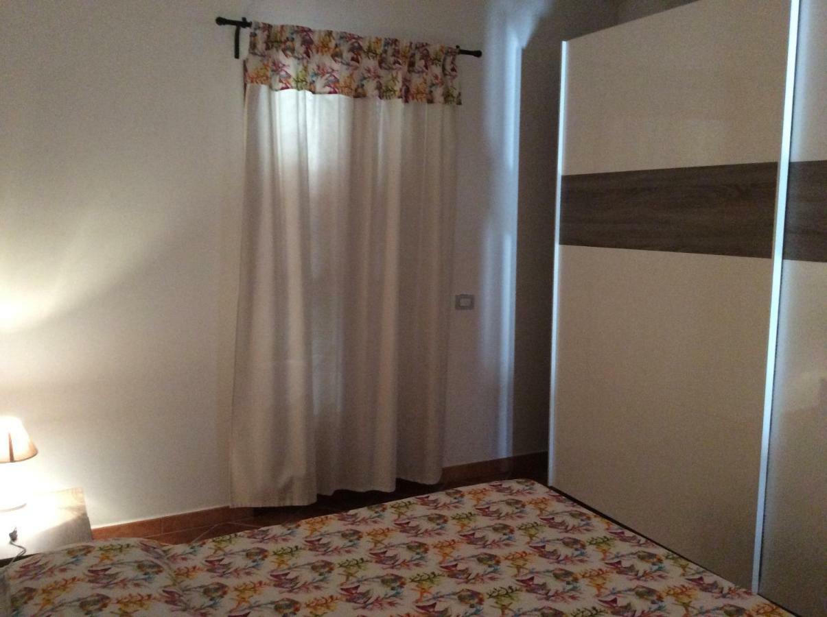 Residenza Il Melograno Villa Budoni Bagian luar foto